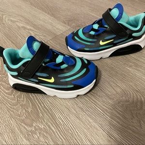 Toddler shoe, Nike